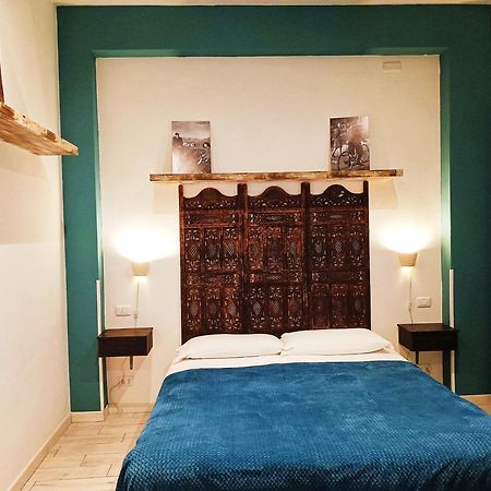 Lanzies Guesthouse Roma Ngoại thất bức ảnh