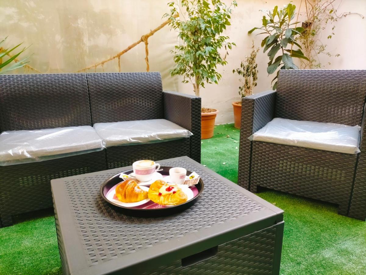 Lanzies Guesthouse Roma Ngoại thất bức ảnh