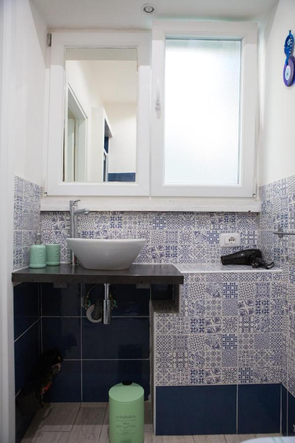 Lanzies Guesthouse Roma Ngoại thất bức ảnh
