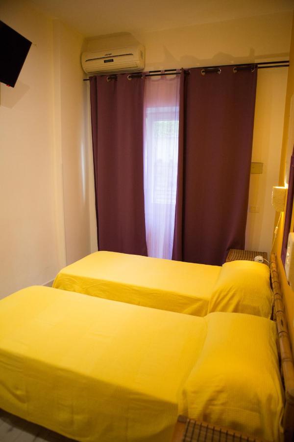 Lanzies Guesthouse Roma Ngoại thất bức ảnh