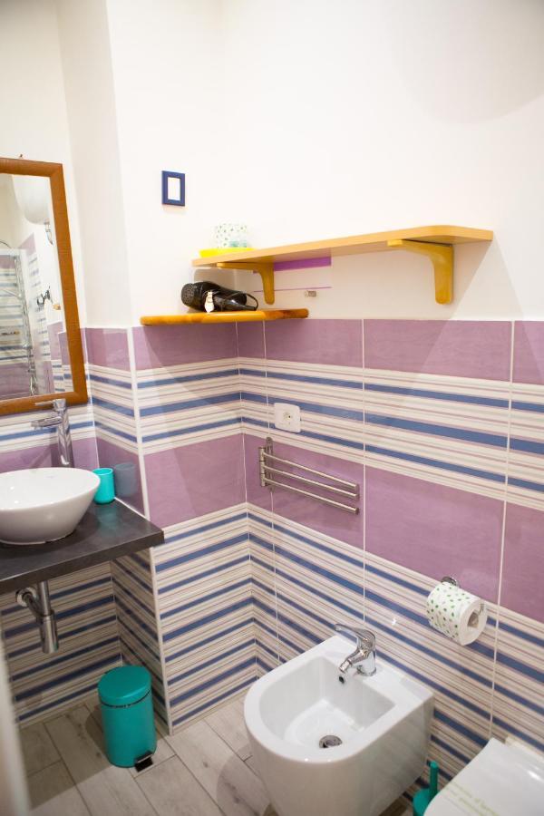 Lanzies Guesthouse Roma Ngoại thất bức ảnh