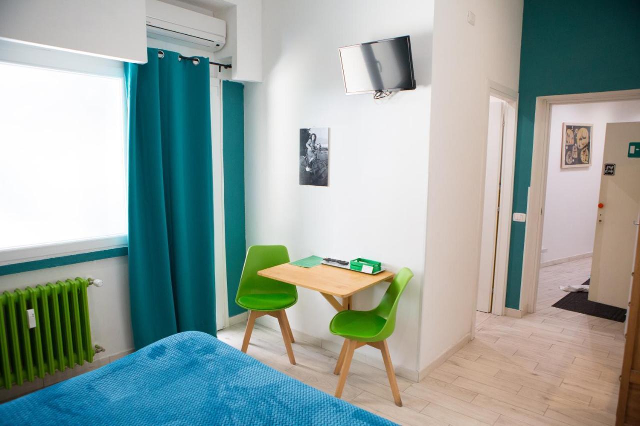 Lanzies Guesthouse Roma Ngoại thất bức ảnh