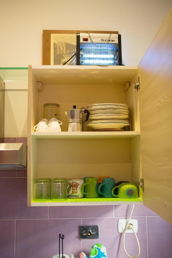Lanzies Guesthouse Roma Ngoại thất bức ảnh