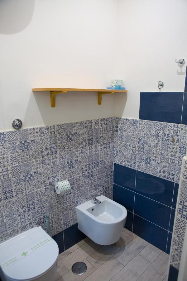 Lanzies Guesthouse Roma Ngoại thất bức ảnh