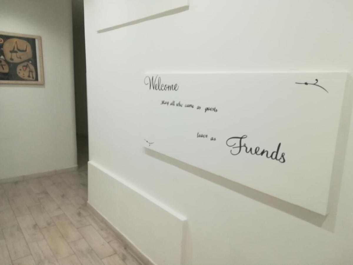 Lanzies Guesthouse Roma Ngoại thất bức ảnh
